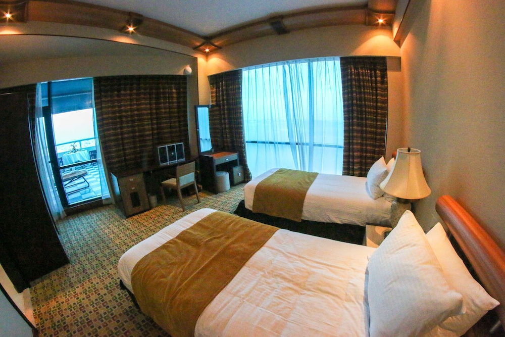 

Roma - Amwaj Islands - Elite Resort & Spa