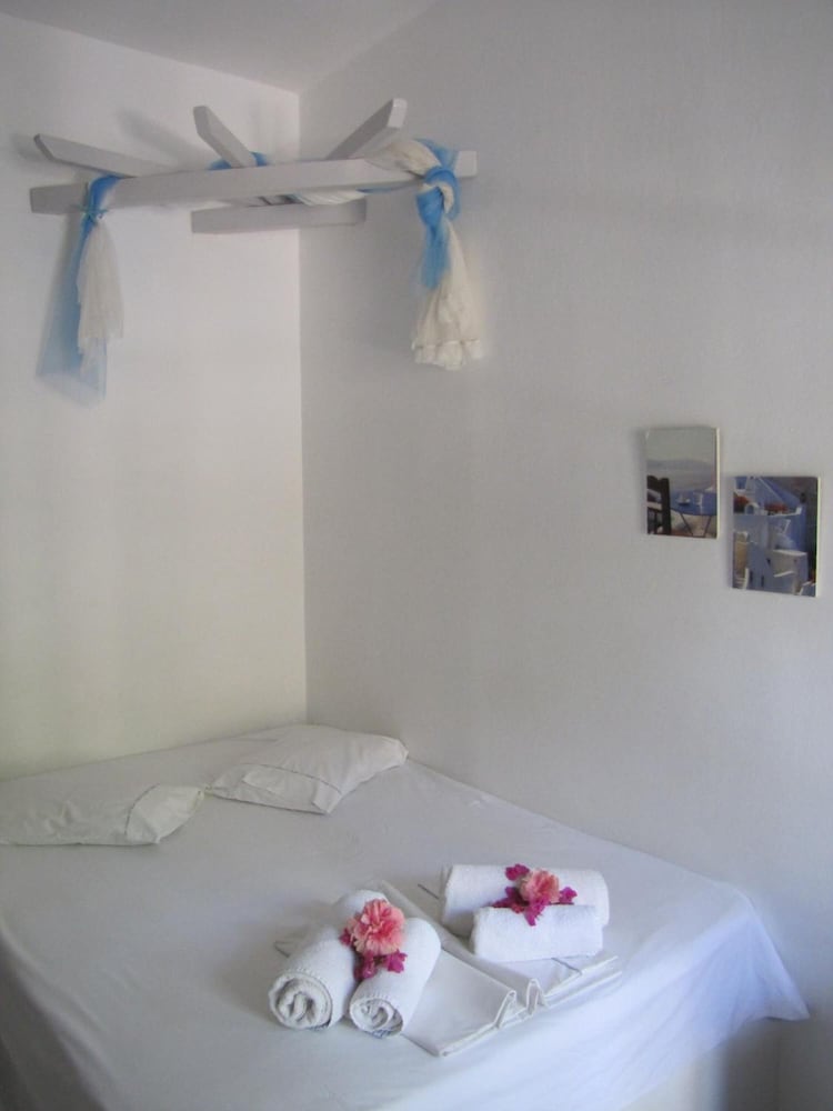 

Roma - Mylopotas - Eden Ios Rooms