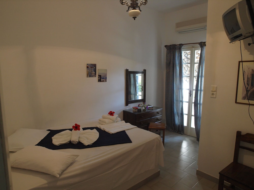 

Venezia - Agia Theodoti - Eden Ios Rooms