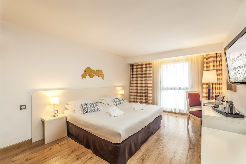 

Roma - Saint-Tropez - Hôtel Montaigne & Spa