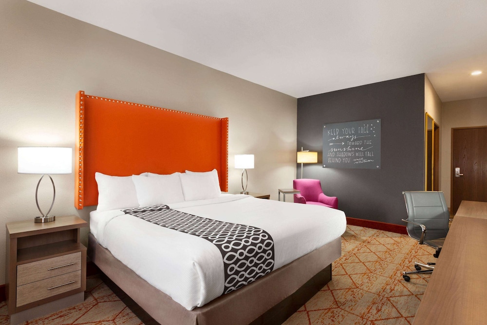 

Bologna - Buffalo (NY) - La Quinta By Wyndham Lackawanna