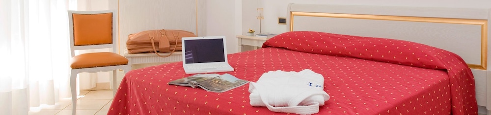 

Roma - Finale Ligure - Hotel Excelsior