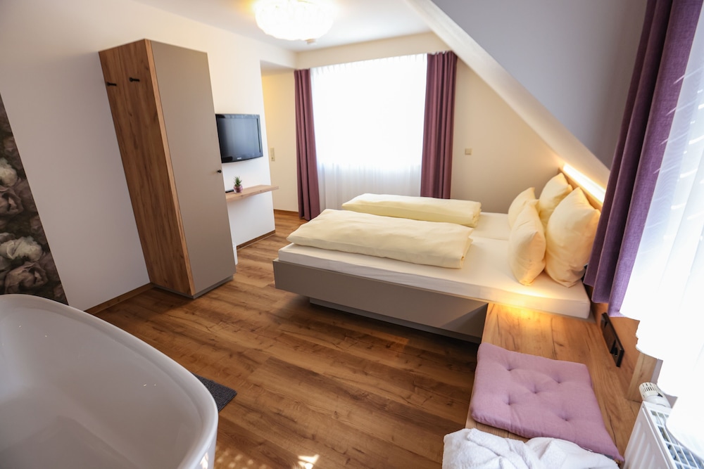 

Milano - Gengenbach - Hotel Garni Bergblick