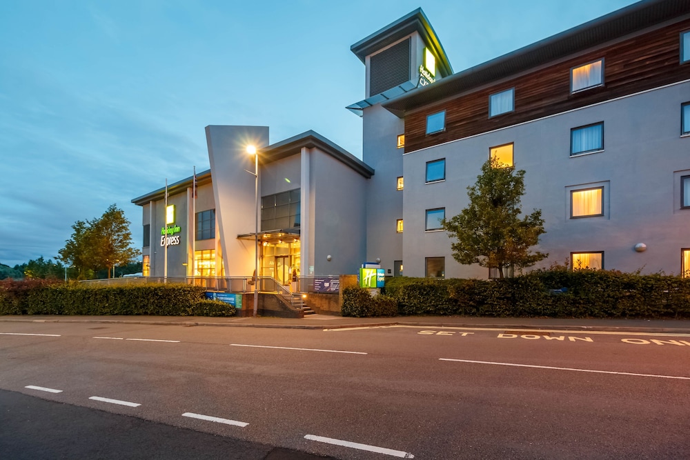 

Bologna - Oldbury - Holiday Inn Express BIRMINGHAM - WALSALL