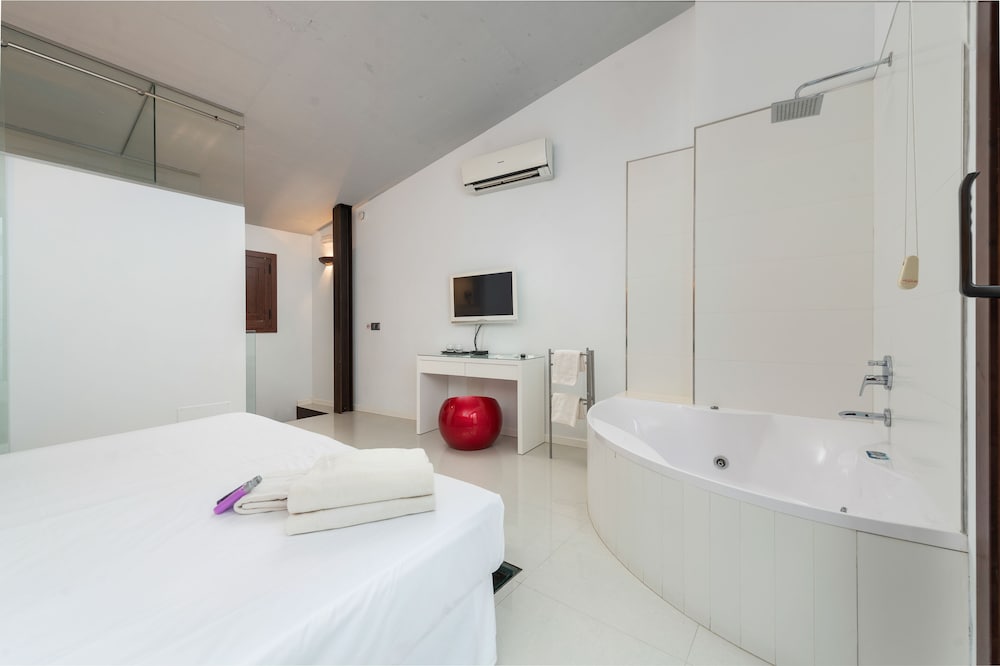 

Venezia - Puerto De Alcudia, Mallorca - Can Vent Boutique Hotel