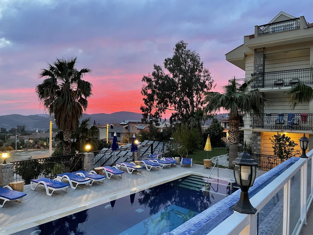 

Milano - Oludeniz - Celay Hotel