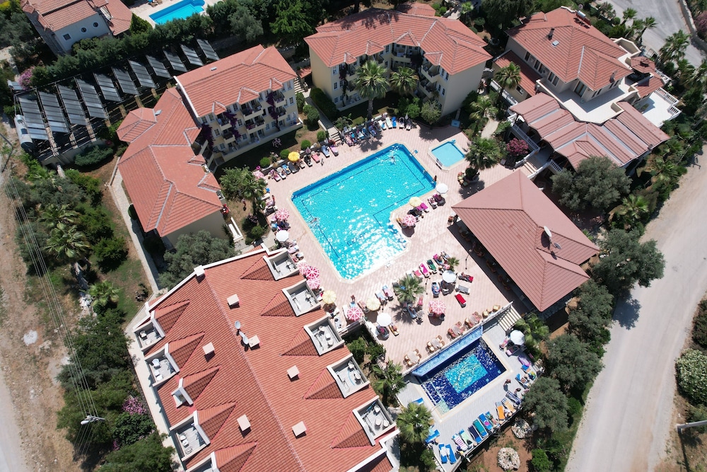 

Milano - Dalaman, Turchia - Celay Hotel