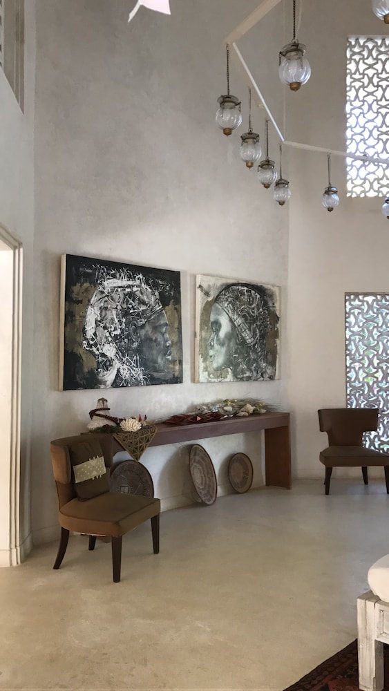

Milano - Galu - The Villa Luxury Suites Hotel