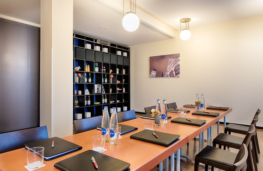 

Napoli - Zurigo - Leonardo Boutique Hotel Rigihof Zurich