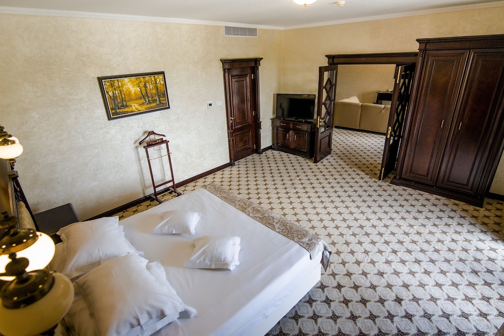 

Milano - Craiova - Hotel Golden House