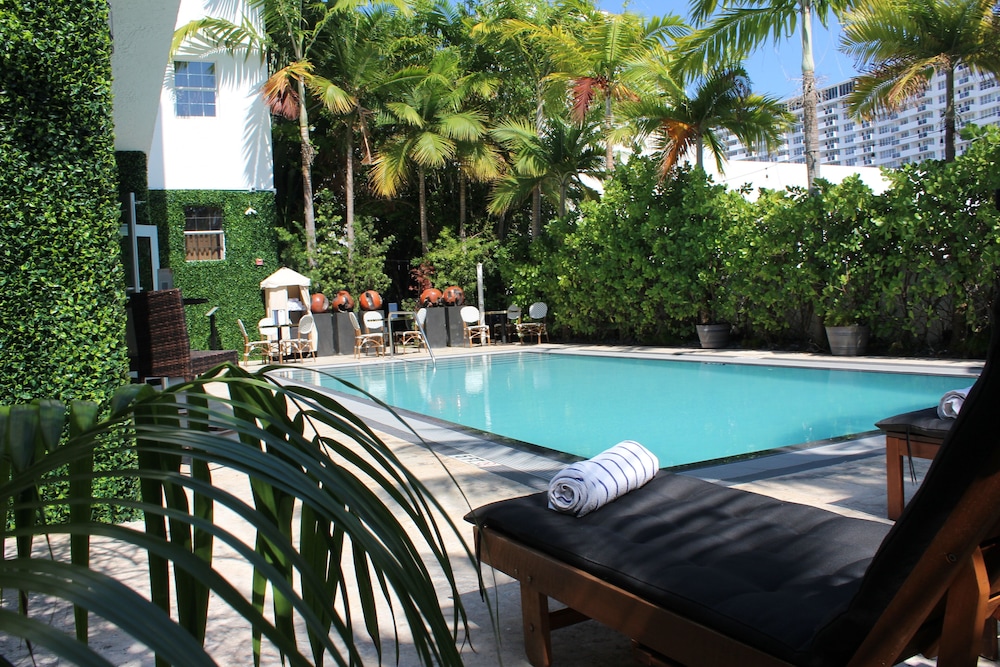 

Milano - North Bay Village - San Juan Hotel