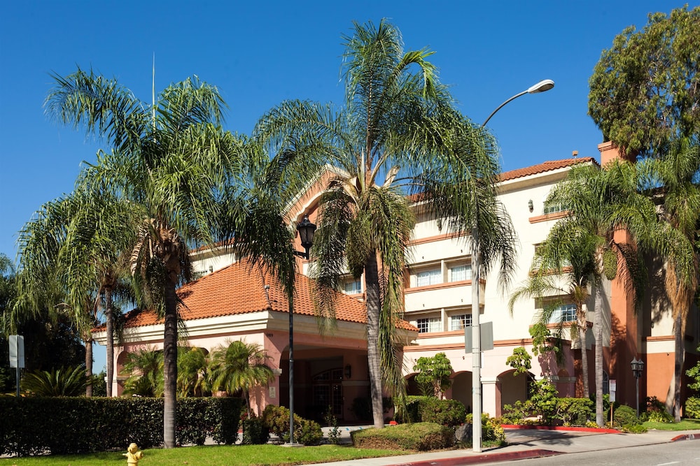 

Milano - Monterey Park - Ramada By Wyndham South El Monte