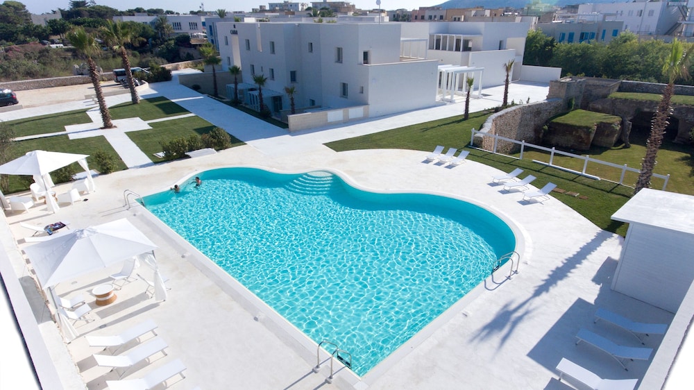 

Milano - Isole Egadi, Sicilia - Camarò Favignana