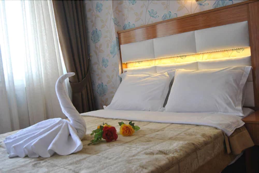 

Napoli - Beyoğlu - Hotel Star Park
