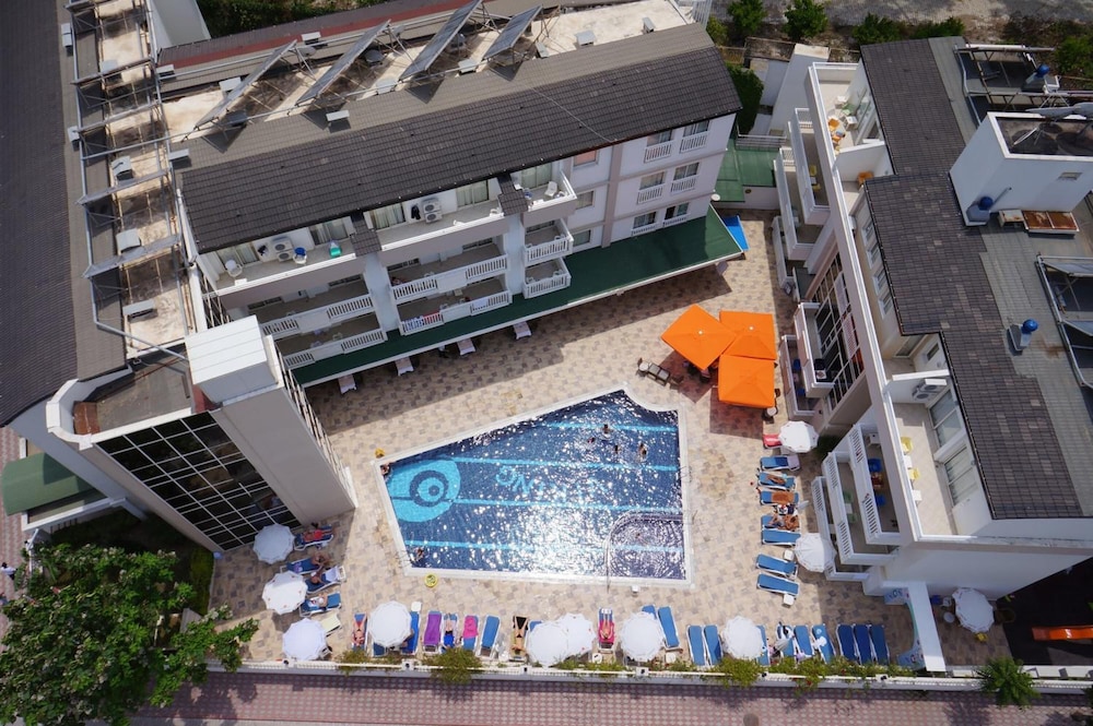 

Roma - Kemer - Viking Express Otel