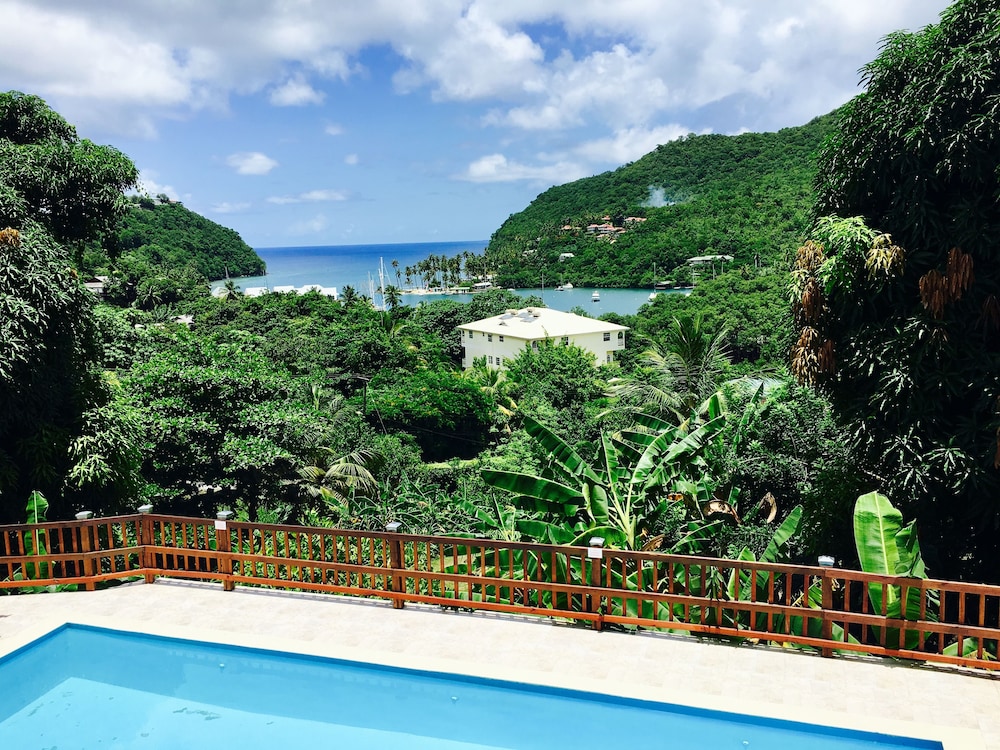 

Bologna - Castries - Treetops Apartments
