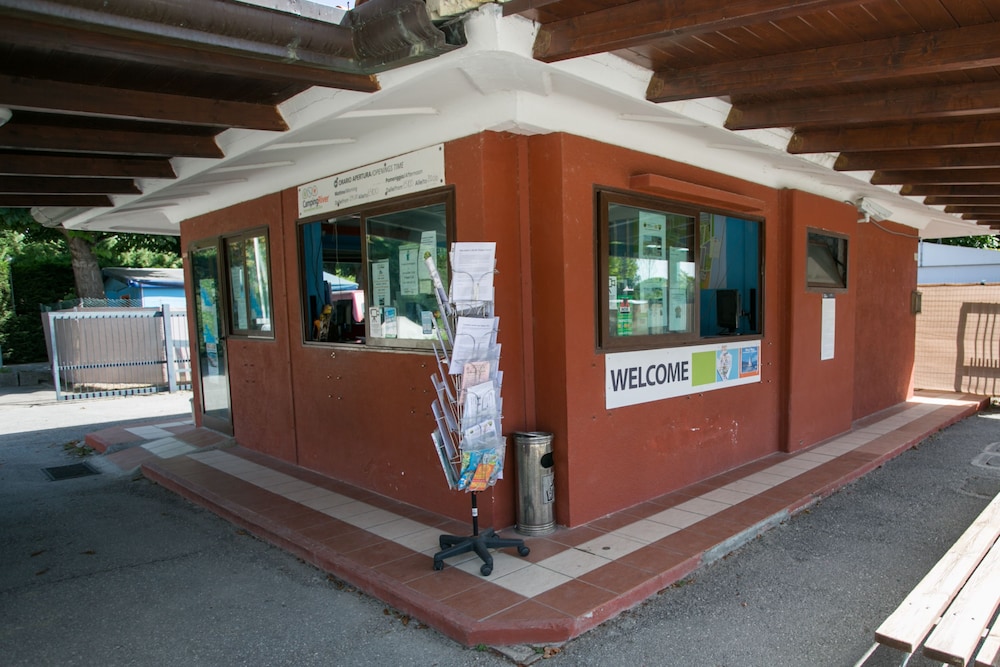 

Roma - Lerici - Camping River