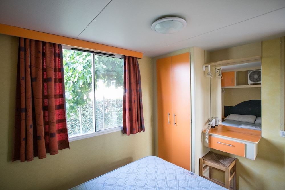 

Roma - Lerici - Camping River