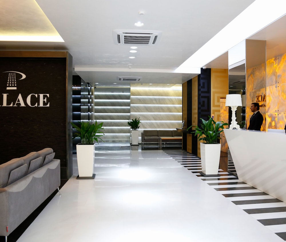 

Bari - Valona - Hotel Palace Vlore