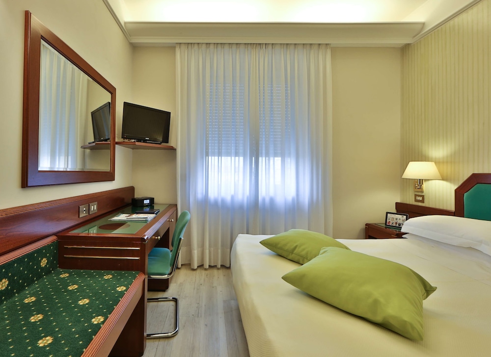 

Catania - Milano - Hotel Astoria, Sure Hotel Collection by Best Western