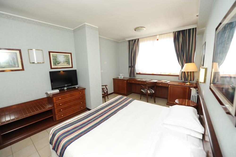 

Venezia - Milano - Ripamonti Residence & Hotel Milano