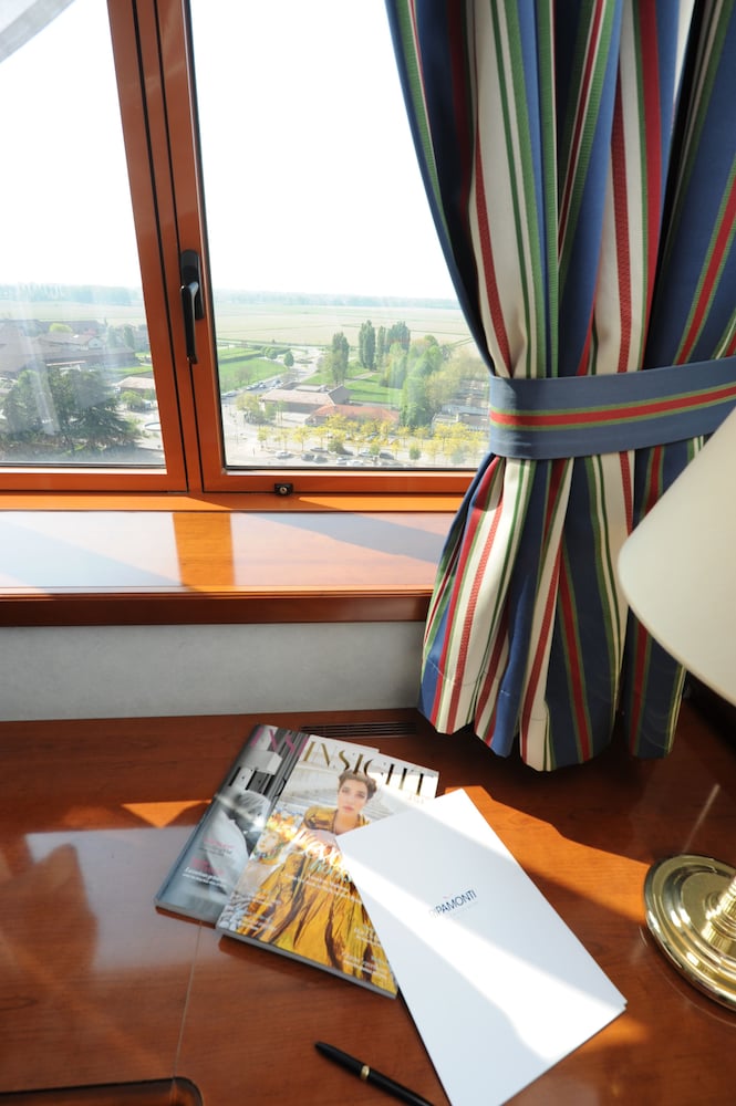 

Lamezia Terme - Milano - Ripamonti Residence & Hotel Milano