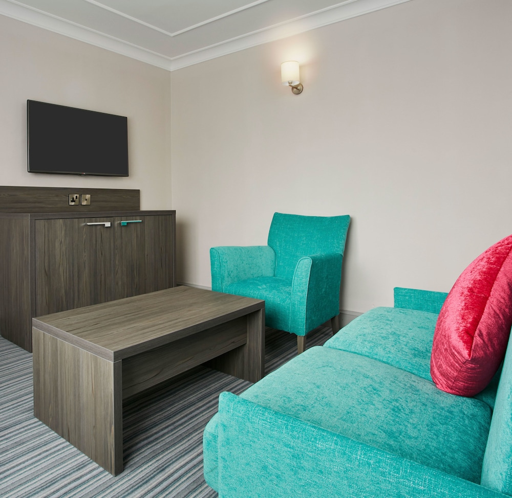 

Lamezia Terme - Inverness - Leonardo Hotel Inverness