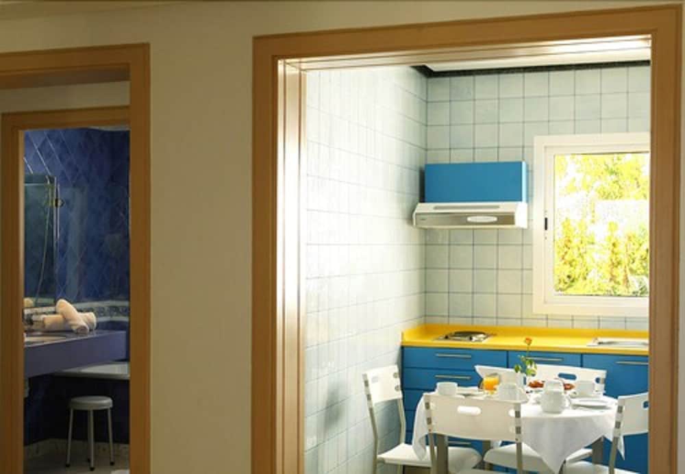 

Palermo - Bizerte - Andalucia Beach Hotel & Residence
