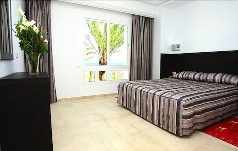 

Lamezia Terme - Bizerte - Andalucia Beach Hotel & Residence