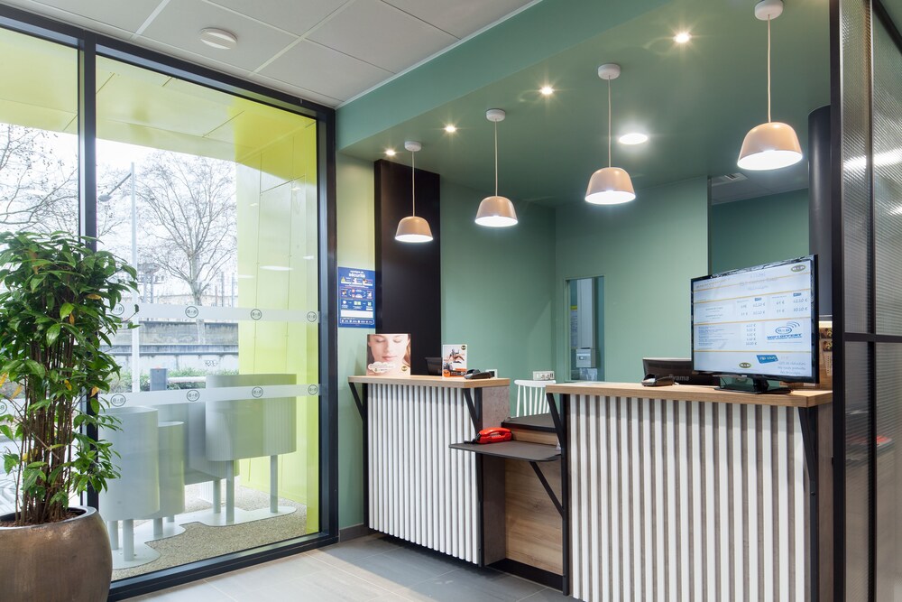 

Milano - Nanterre - B&B HOTEL NANTERRE Rueil-Malmaison