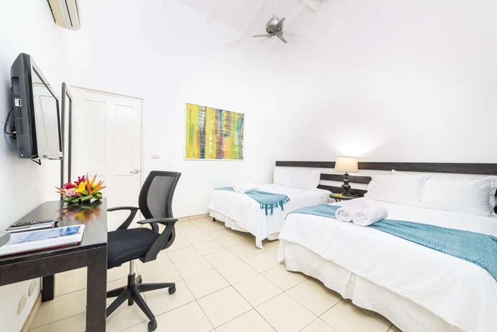 

Roma - Tamarindo - Seis Playas Hotel