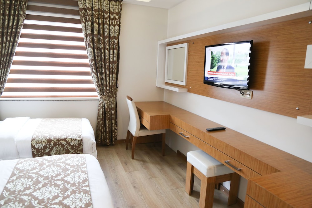 

Milano - Trabzon - Cebeciler Hotel