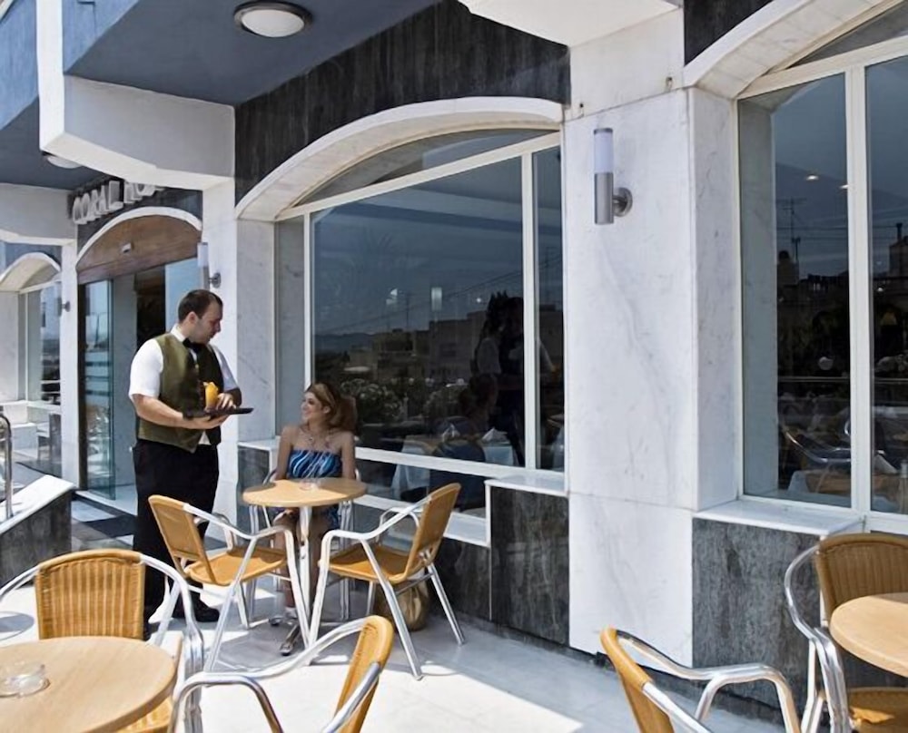 

Genova - Attard - Coral Hotel