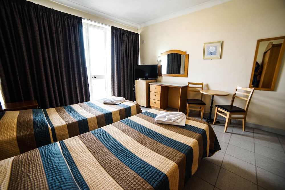 

Milano - San Ġwann - Coral Hotel