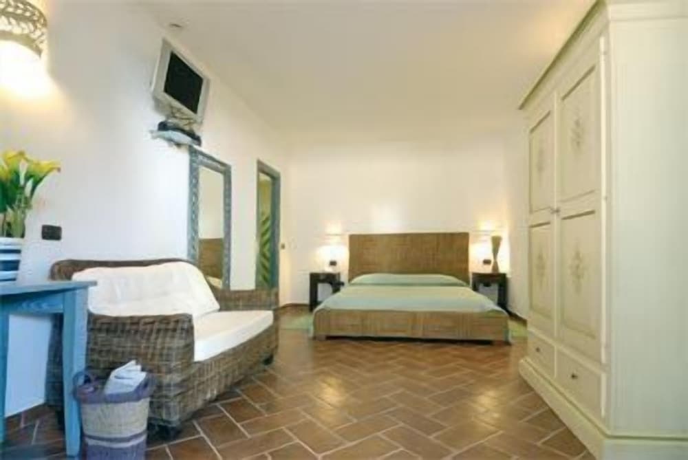 

Ancona - Vignola Mare - Hotel Club Ragno D'oro