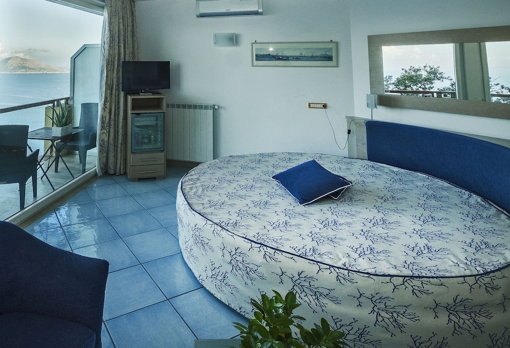 

Milano - Capri - Hotel San Michele