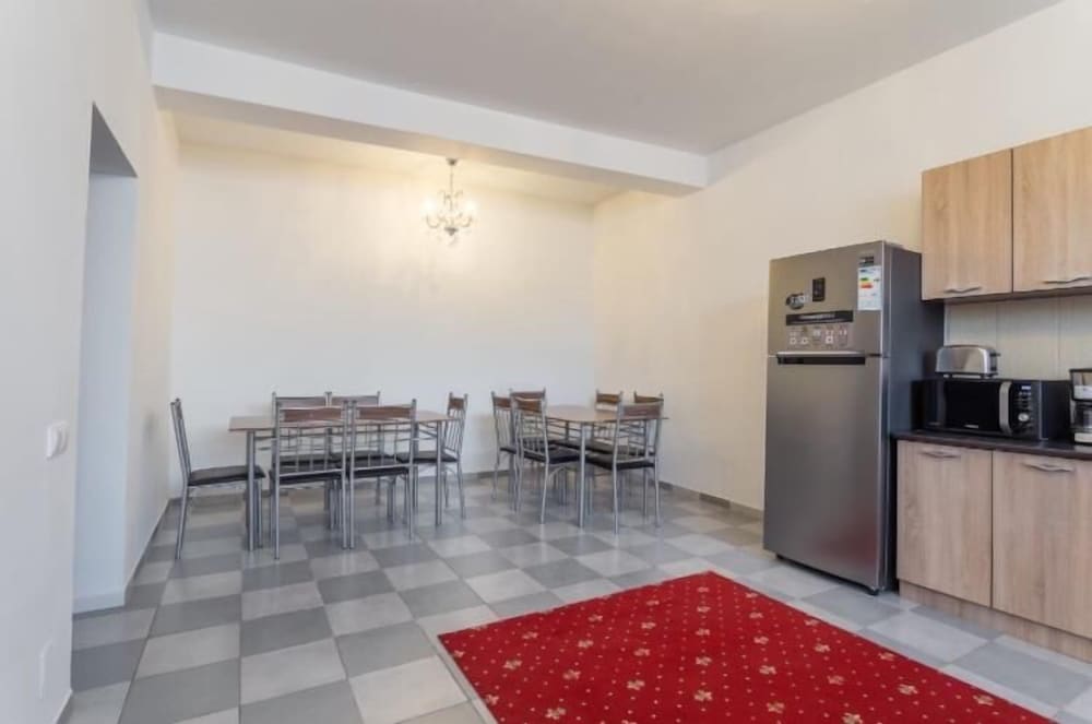 

Milano - Bucarest - Hotel Elisabeta