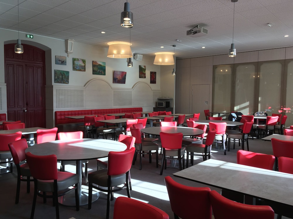 

Milano - Vannes - Espace Montcalm