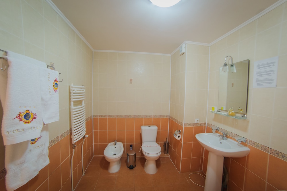 

Roma - Chişinău - Villa Arus