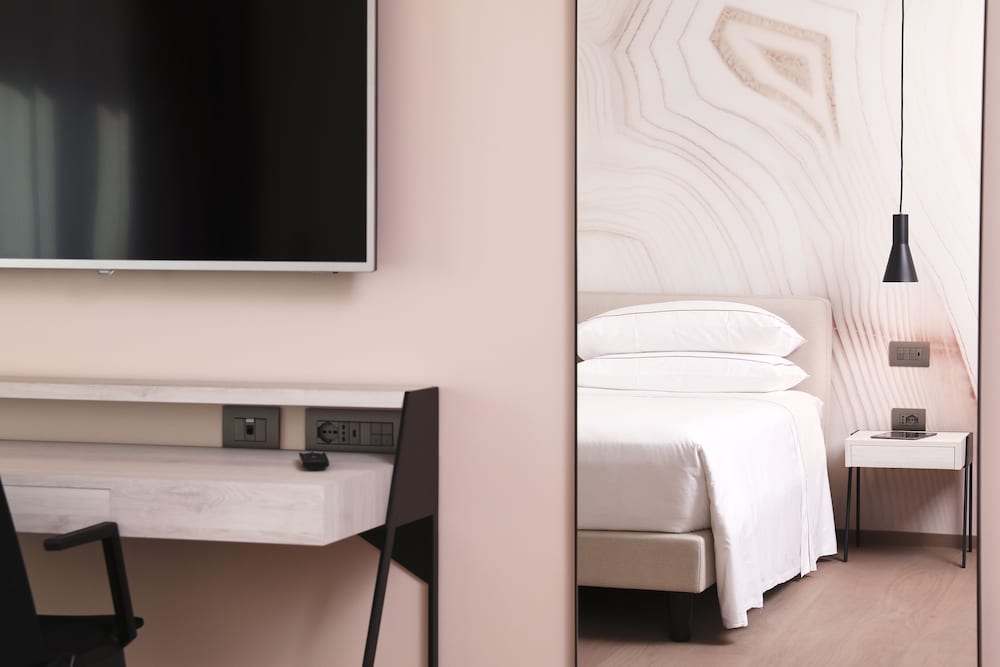 

Lamezia Terme - Villafranca di Verona - Hotel Veronesi La Torre