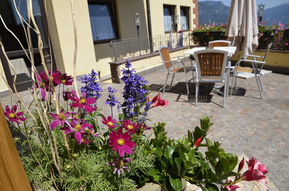 

Bari - San Lugano - Hotel Corona