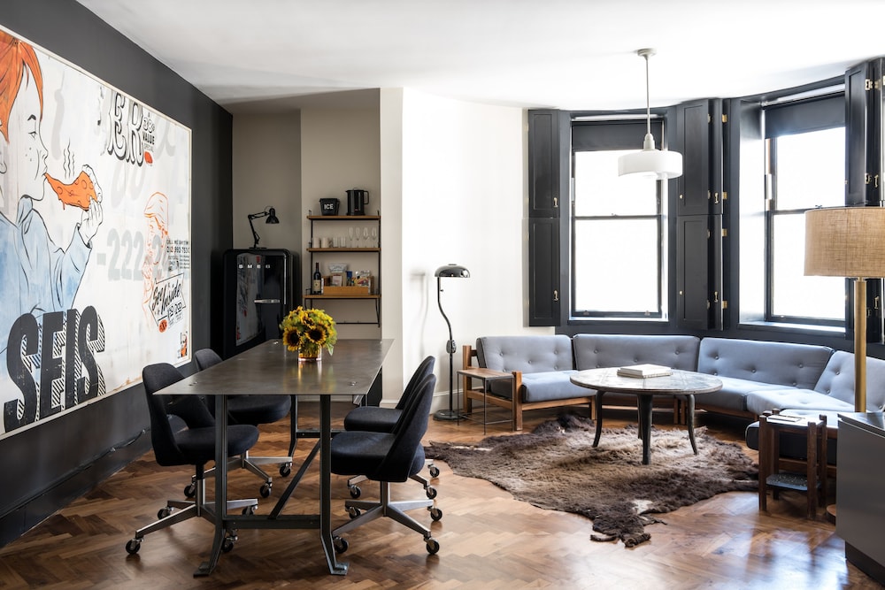 

Torino - Long Island City - Ace Hotel New York