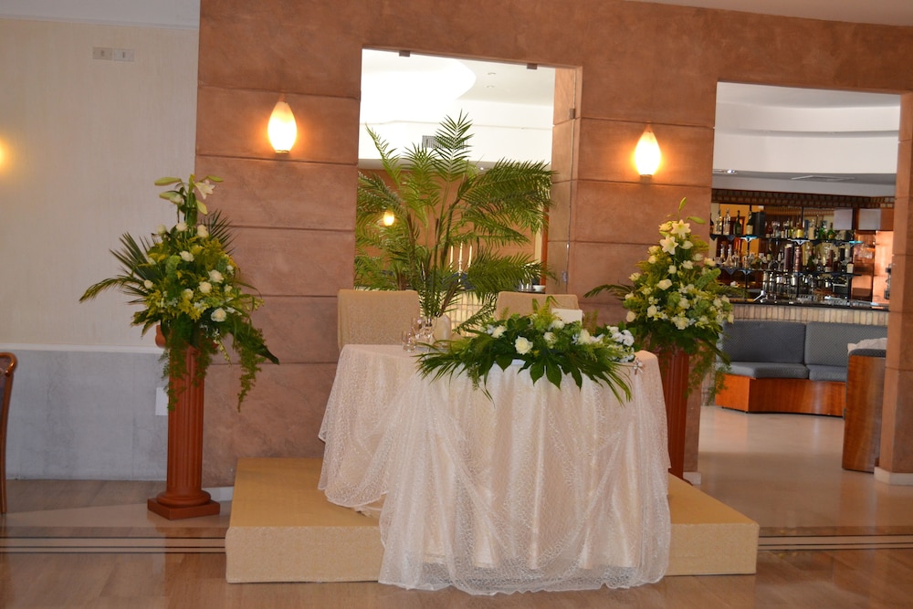 

Roma - Foggia - La Villa dei Gourmets - Struttura Sanificata