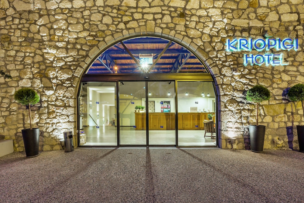 

Milano - Polychrono - Hotel Kriopigi