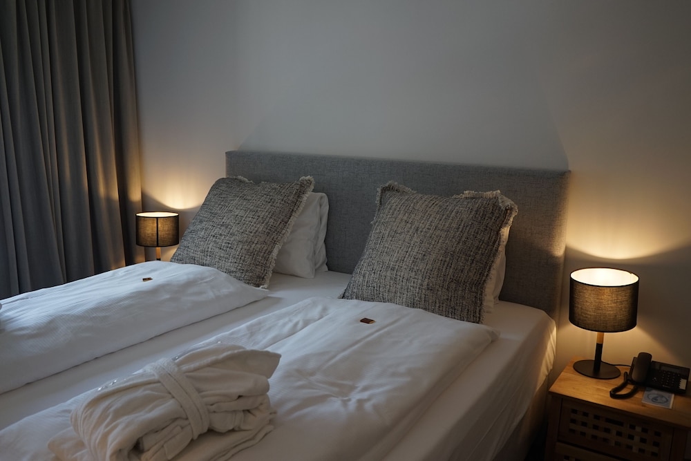 

Roma - Leukerbad - De France by Thermalhotels