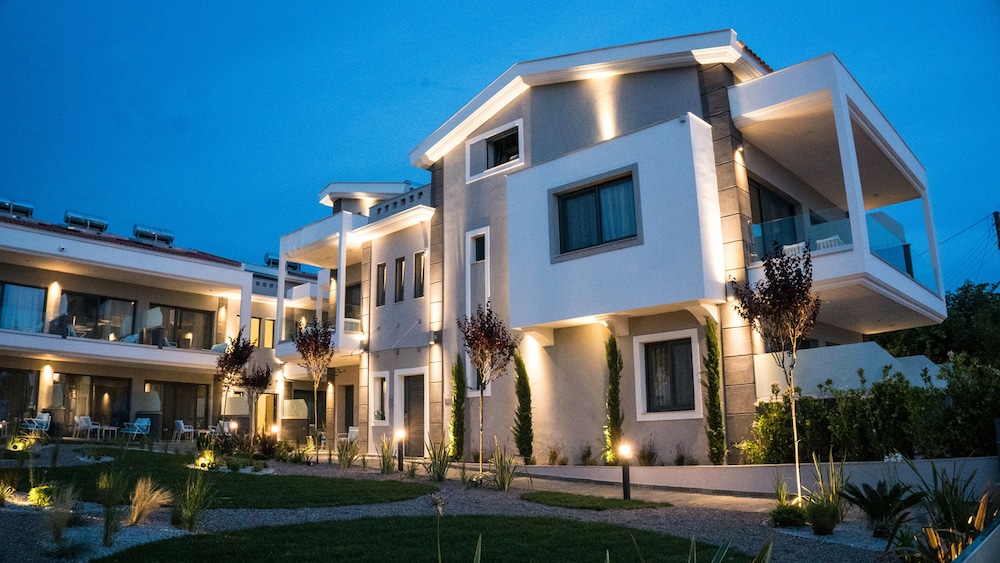 

Venezia - Nikiti - Costa Domus Blue Luxury Apartments