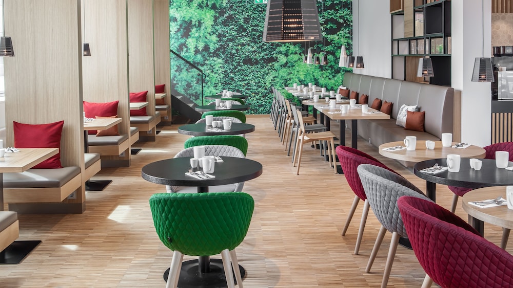 

Roma - Aschheim - Holiday Inn MUNICH - LEUCHTENBERGRING