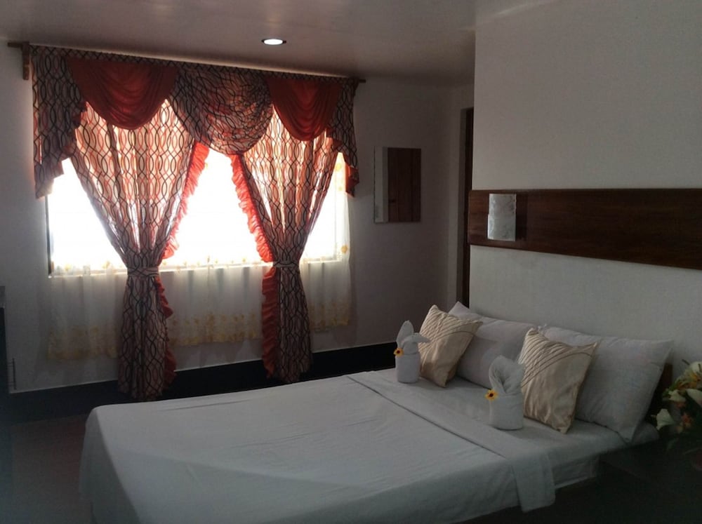 

Roma - El Nido - La Casa Teresa Beach Resort