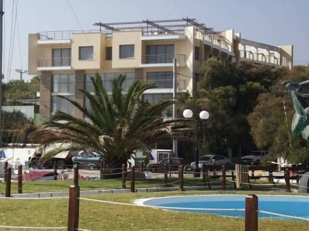 

Milano - Néa Mákri - Cabo Verde Hotel