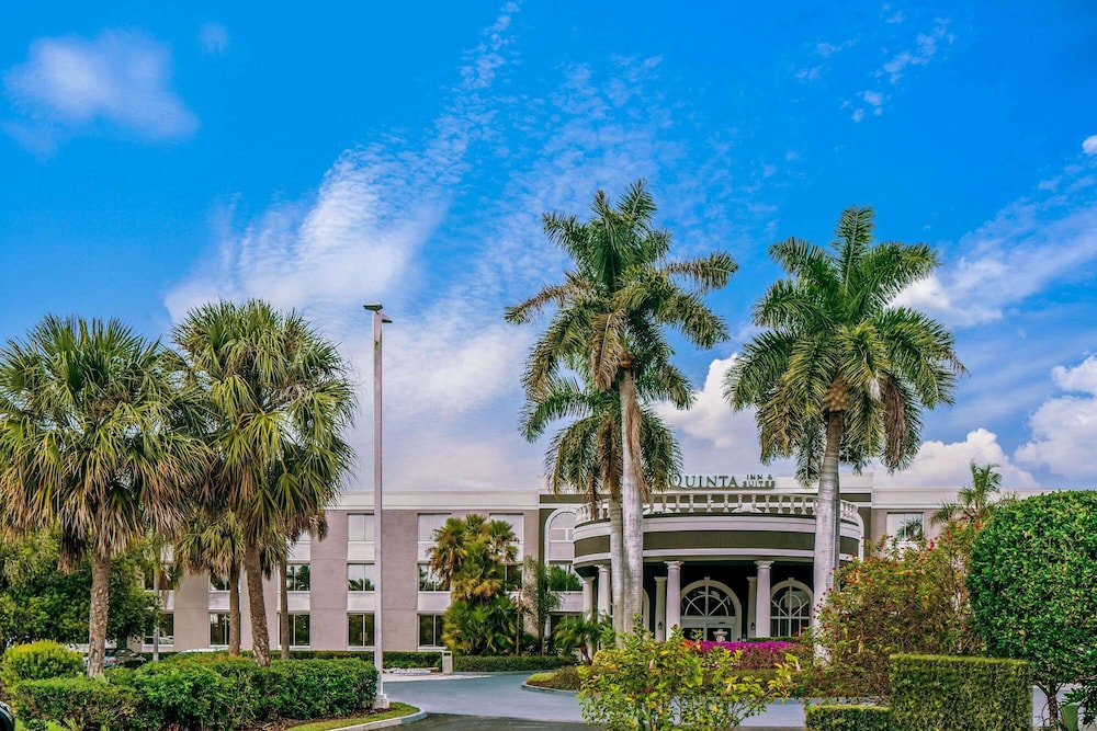 

Milano - Naples (FL) - La Quinta By Wyndham Naples Downtown